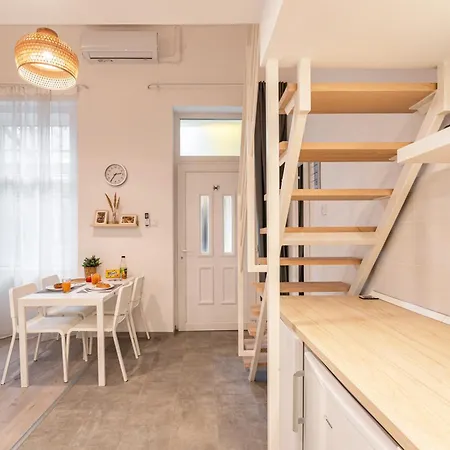 Urban Nest - Member Of The Funhouse Group Apartman